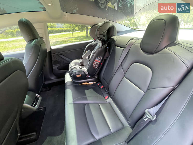 Седан Tesla Model 3 2019 в Кривом Роге фото 30 Седан Tesla Model 3 2019 в Кривом Роге