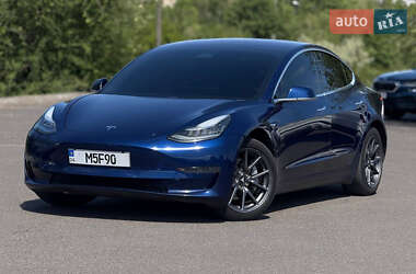 Седан Tesla Model 3 2018 в 