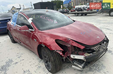 Седан Tesla Model 3 2019 в 