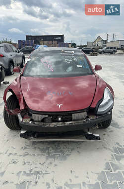 Седан Tesla Model 3 2019 в 