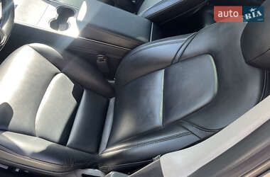Седан Tesla Model 3 2018 в 