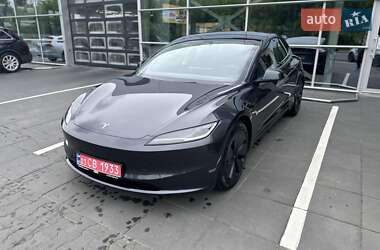 Седан Tesla Model 3 2024 в Луцке
