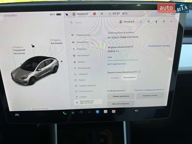 Седан Tesla Model 3 2019 в Києві