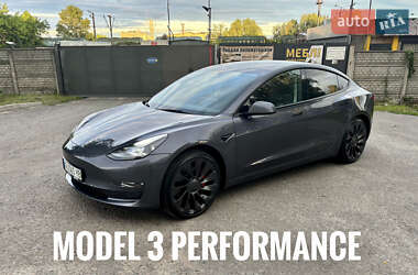 Седан Tesla Model 3 2023 в Киеве