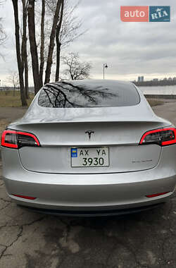 Седан Tesla Model 3 2018 в 