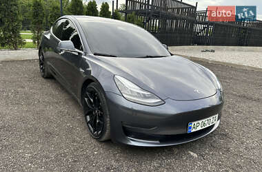 Седан Tesla Model 3 2018 в 