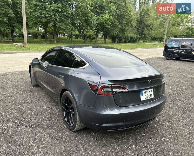 Седан Tesla Model 3 2018 в Запорожье