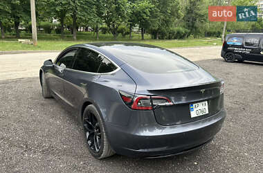 Седан Tesla Model 3 2018 в 
