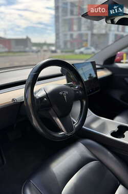 Седан Tesla Model 3 2018 в 