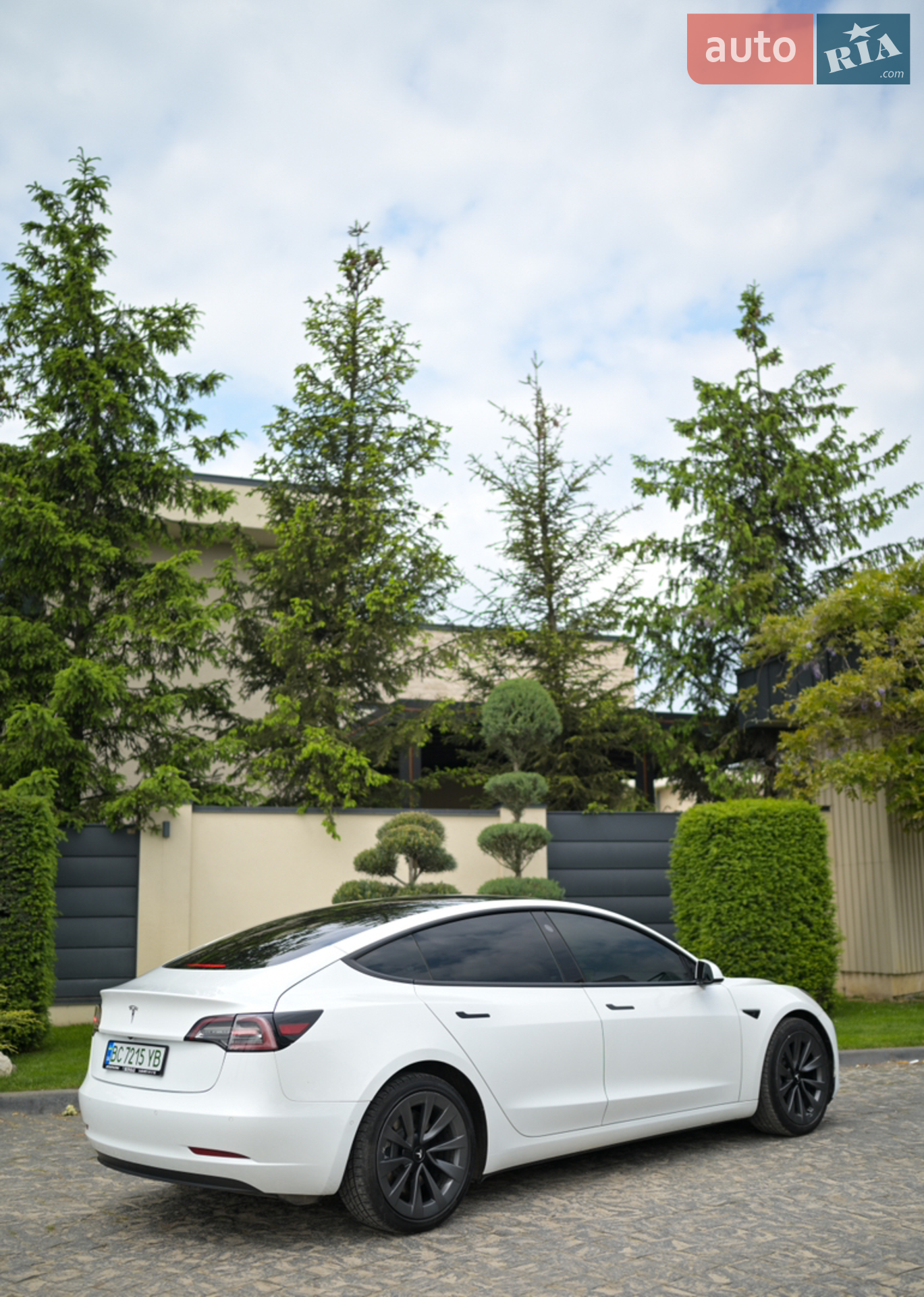 2022 Tesla Model 3 - мініатюра 4
