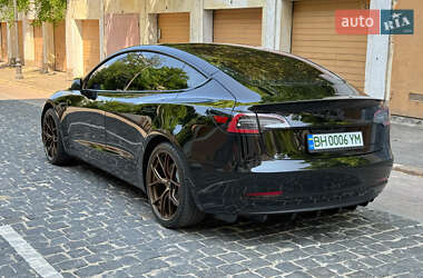 Седан Tesla Model 3 2018 в 