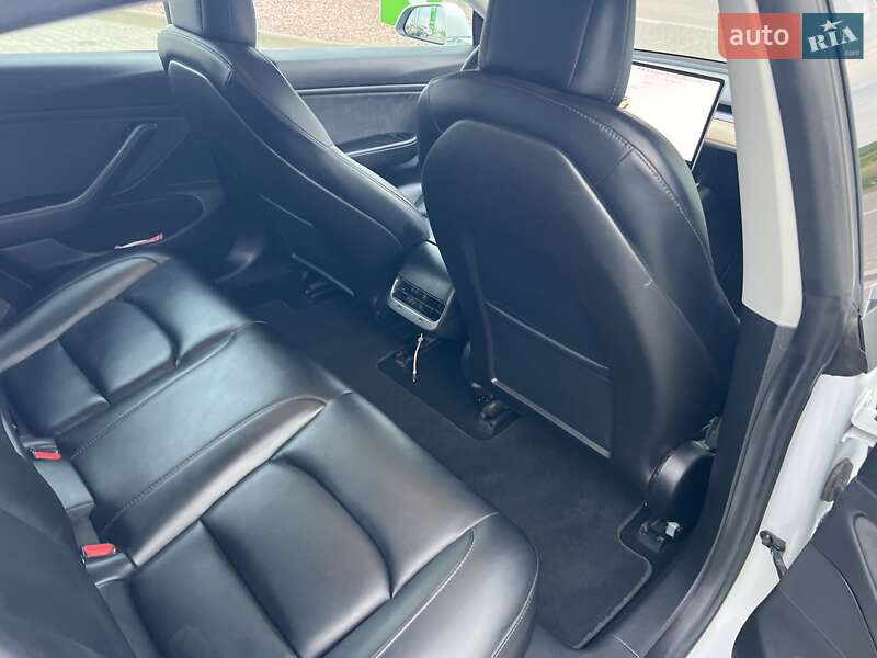 Седан Tesla Model 3 2019 в Солонке фото 23 Седан Tesla Model 3 2019 в Солонке
