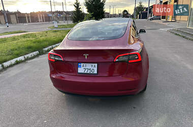 Седан Tesla Model 3 2019 в 