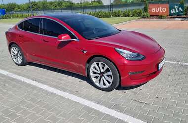 Седан Tesla Model 3 2018 в 