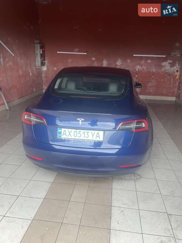 Седан Tesla Model 3 2017 в Харкові