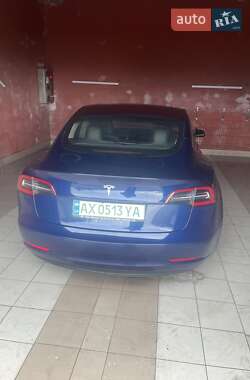 Седан Tesla Model 3 2017 в 