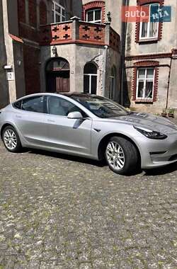 Седан Tesla Model 3 2018 в 