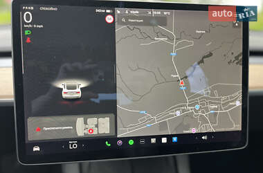 Седан Tesla Model 3 2022 в Самборе