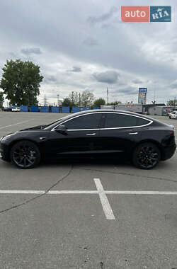 Седан Tesla Model 3 2018 в 