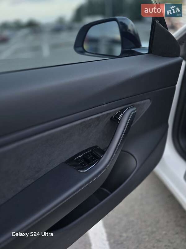 Седан Tesla Model 3 2019 в Дніпрі фото 22 Седан Tesla Model 3 2019 в Дніпрі