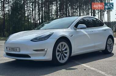 Седан Tesla Model 3 2019 в Киеве