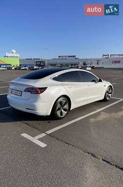 Седан Tesla Model 3 2018 в 