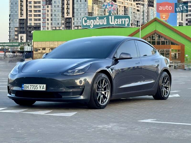 Седан Tesla Model 3 2021 в Одессе фото 39 Седан Tesla Model 3 2021 в Одессе