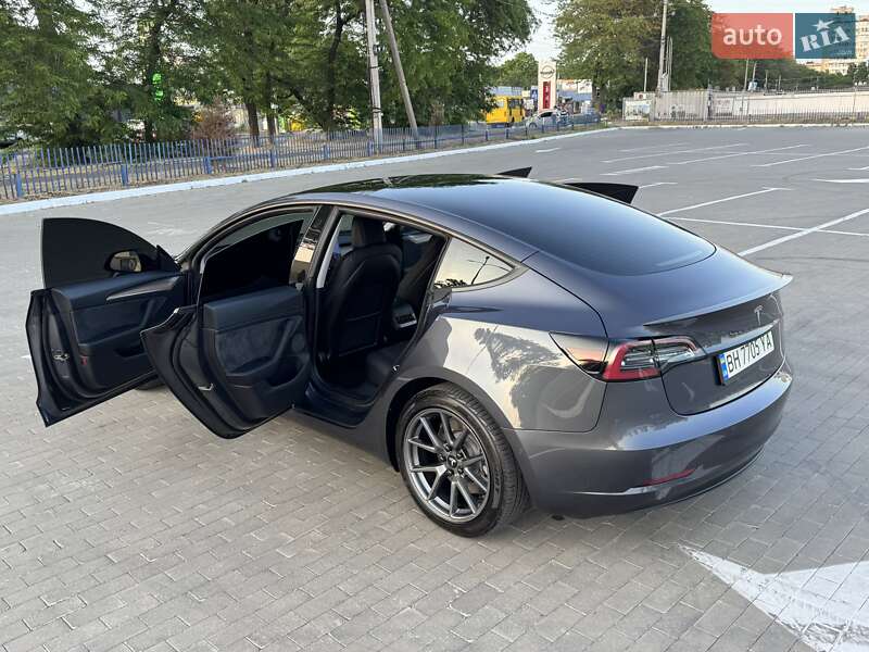 Седан Tesla Model 3 2021 в Одессе фото 53 Седан Tesla Model 3 2021 в Одессе