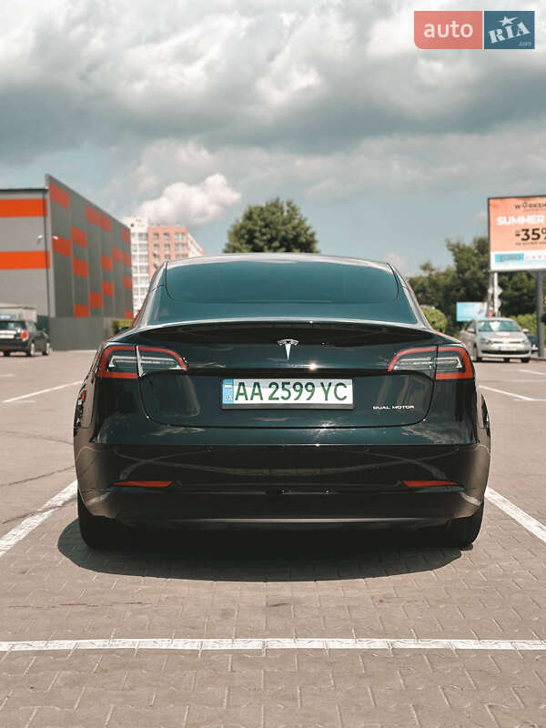 Седан Tesla Model 3 2021 в Киеве фото 11 Седан Tesla Model 3 2021 в Киеве