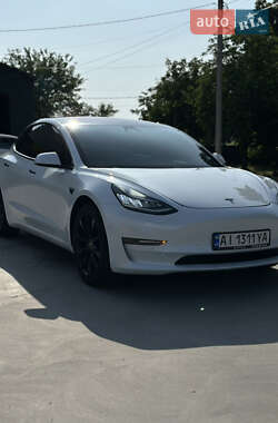 Седан Tesla Model 3 2018 в Білій Церкві