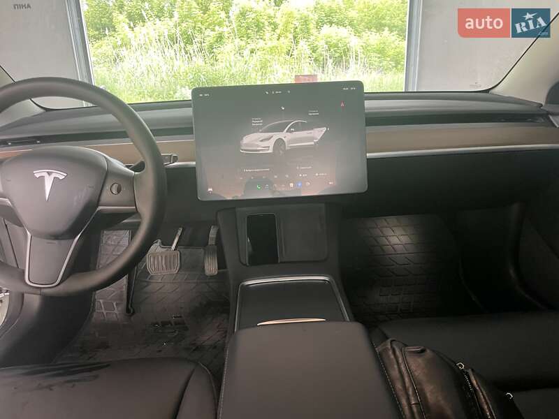 Седан Tesla Model 3 2022 в Харкові