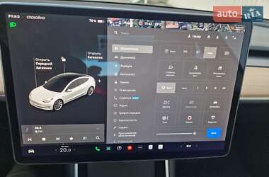 Седан Tesla Model 3 2020 в Луцке
