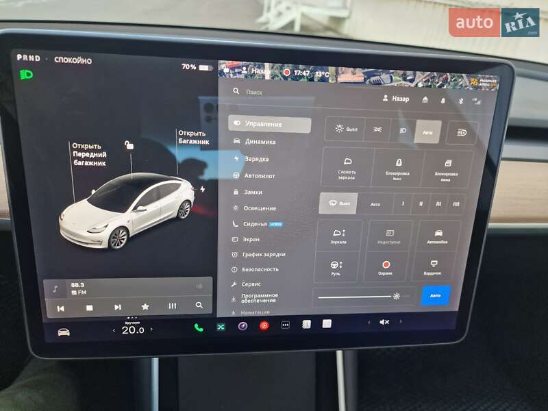Седан Tesla Model 3 2020 в Луцке