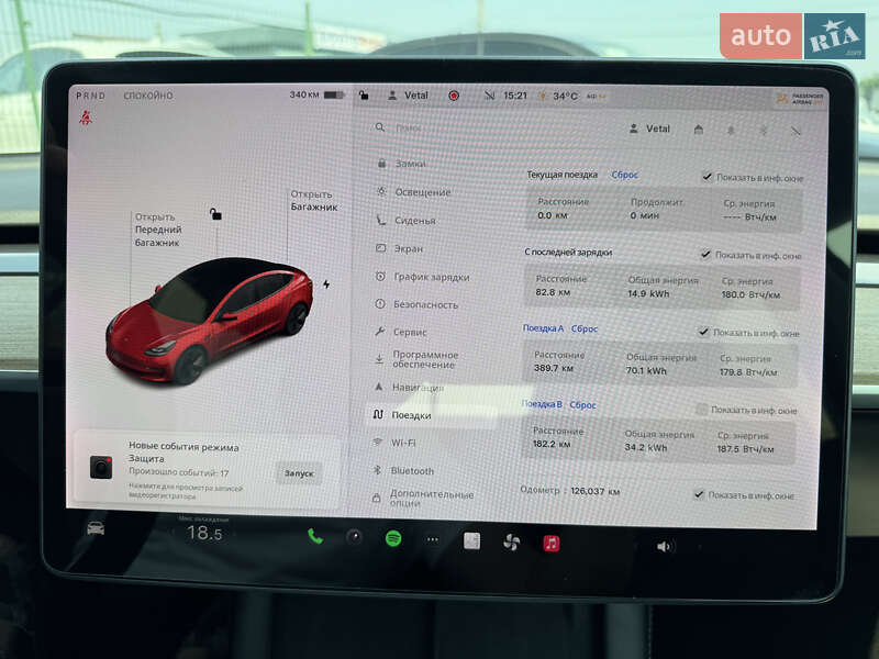 Седан Tesla Model 3 2021 в Киеве