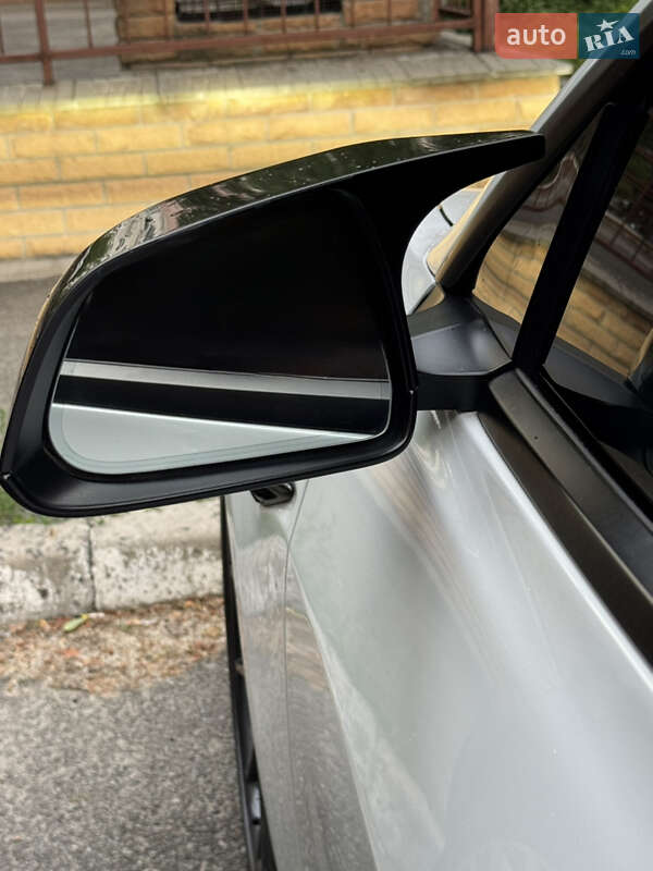 Седан Tesla Model 3 2021 в Киеве фото 33 Седан Tesla Model 3 2021 в Киеве