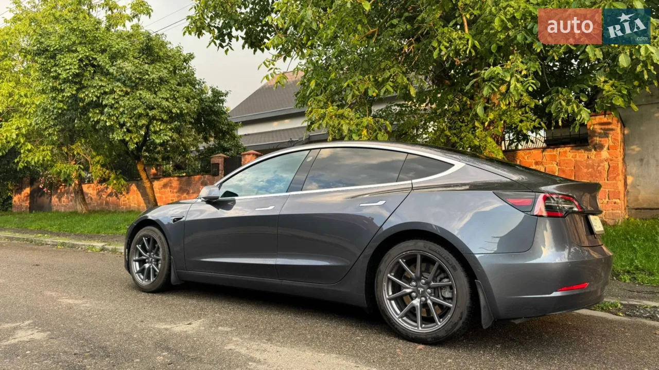 2018 Tesla Model 3 - мініатюра 23