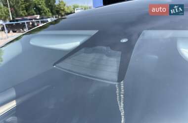 Седан Tesla Model 3 2023 в 