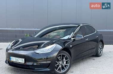 Седан Tesla Model 3 2019 в Києві