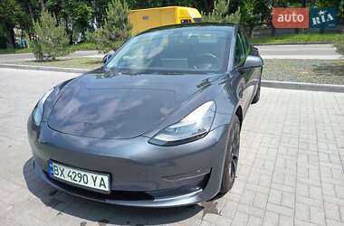 Седан Tesla Model 3 2022 в Хмельницькому