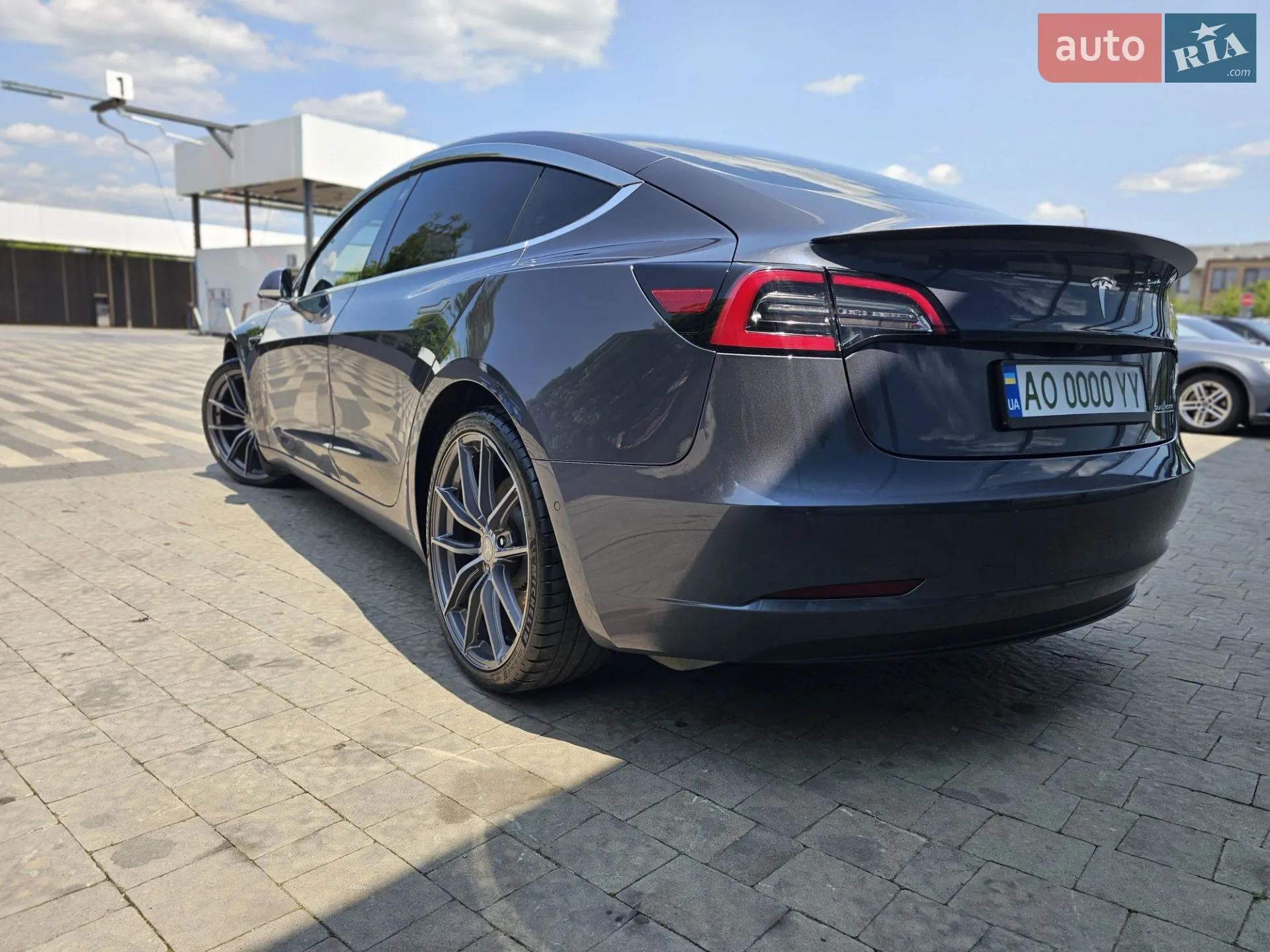 2020 Tesla Model 3 - мініатюра 9