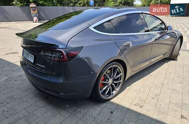 Седан Tesla Model 3 2020 в Ужгороде фото 6 Седан Tesla Model 3 2020 в Ужгороде