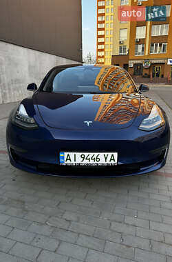 Седан Tesla Model 3 2018 в 