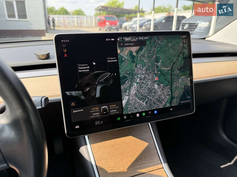 Седан Tesla Model 3 2019 в Шептицькому фото 31 Седан Tesla Model 3 2019 в Шептицькому