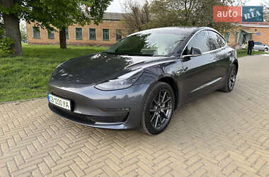 Седан Tesla Model 3 2019 в 