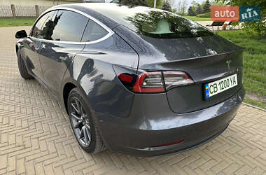 Седан Tesla Model 3 2019 в Прилуках
