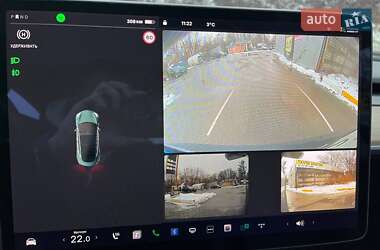 Седан Tesla Model 3 2018 в 