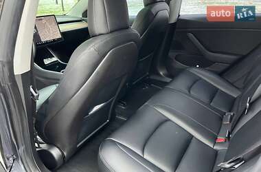 Седан Tesla Model 3 2018 в 