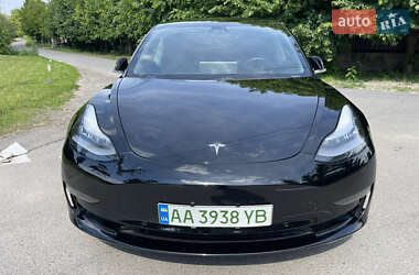 Седан Tesla Model 3 2019 в 