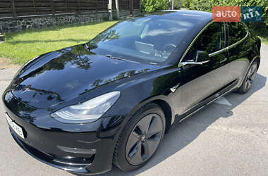 Седан Tesla Model 3 2019 в 