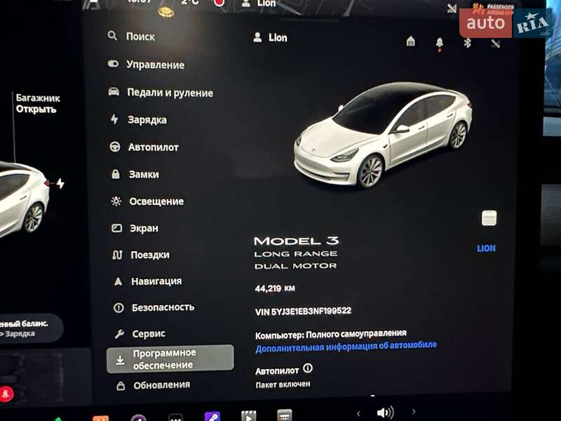 Седан Tesla Model 3 2022 в Киеве